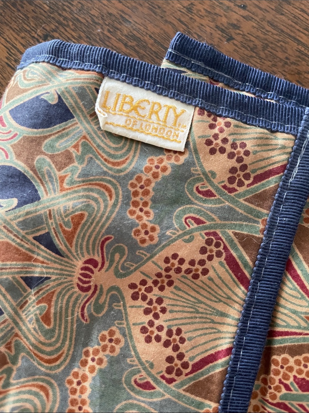 Liberty of London jewelry roll - Picture 4 of 7